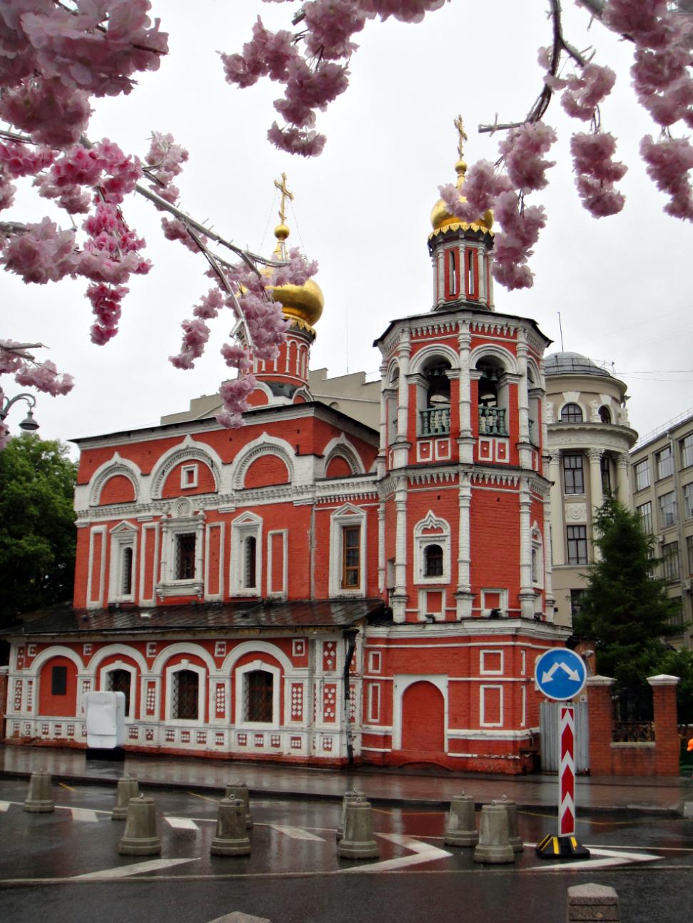 Храм Всех Святых на Кулишках: маленькая Греция в Москве